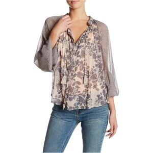 FREE PEOPLE Hendrix Printed Peasant Top in Pink and Gray Floral Print, medium